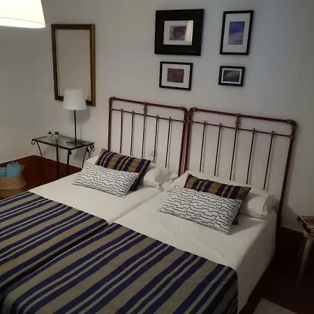 En El Pueblo De 4 Apartman