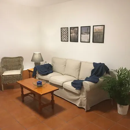 En El Pueblo De Arrieta 4 *