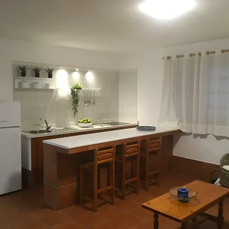 Διαμέρισμα En El Pueblo De 4 *